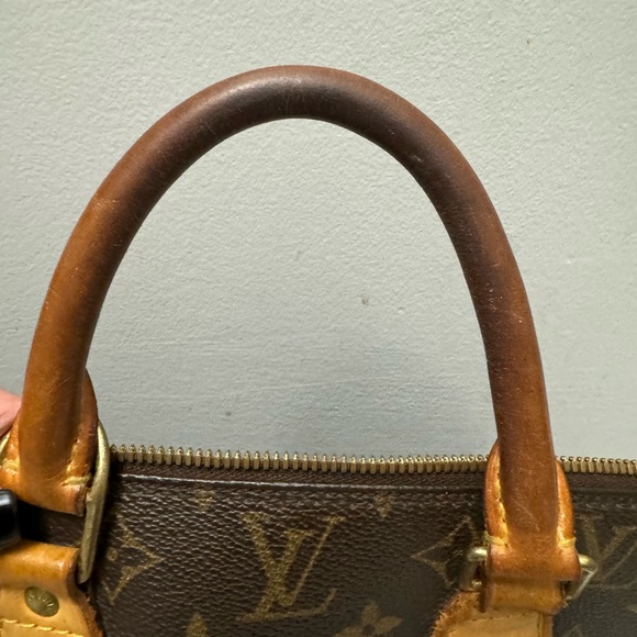 Louis Vuitton Alma PM bag used - Picture 13 of 15